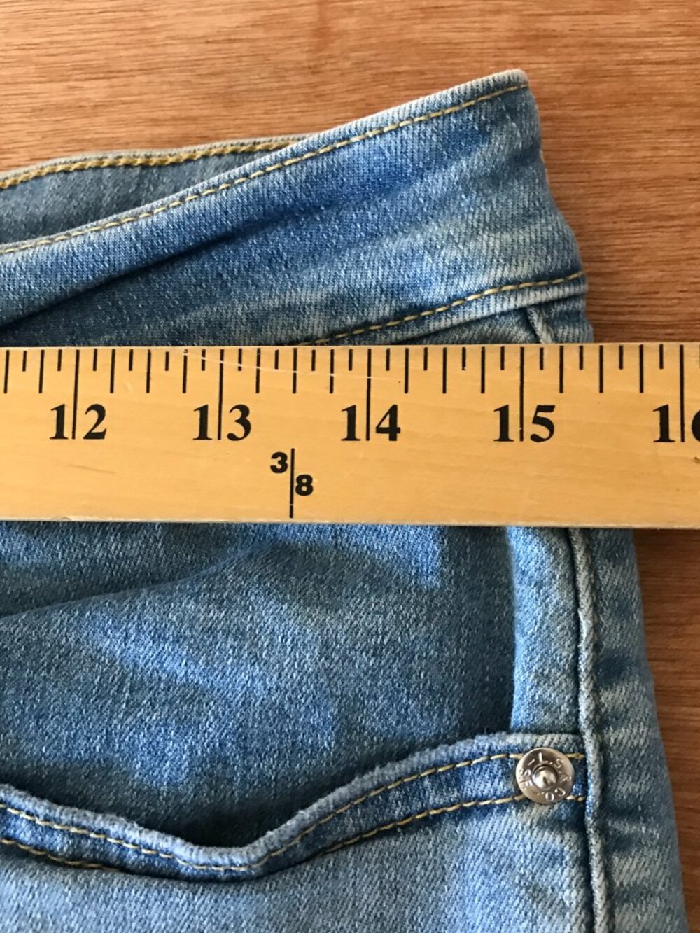 Levi's 721 Skinny Jeans Women 30 Blue Mid Rise Medium Wash Sculpting Slimming - Picture 11 of 15